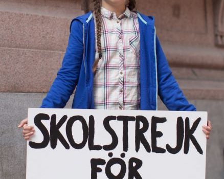 Greta Thunberg, Foto von Anders Hellberg - Eigenes Werk, CC BY-SA 4.0, https://commons.wikimedia.org/w/index.php?curid=77270098